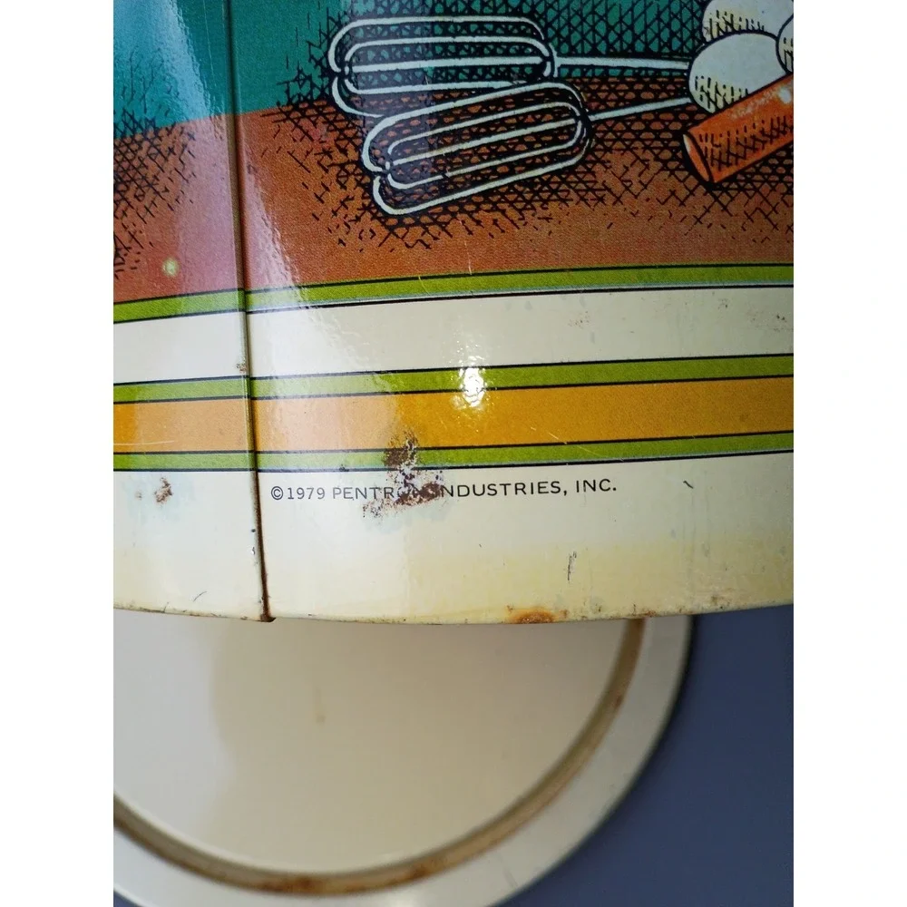 Vintage Cake Tin Ballonoff - 1979 Pentron Industries & Bread Box Set‎ Matching